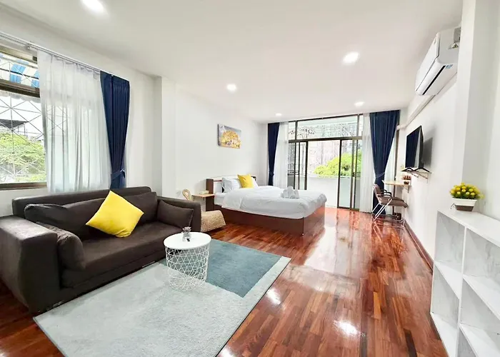 S Sukhumvit48 Near Phrakanong Bts 2001 Hotel